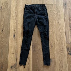 Old navy rockstar skinny black distressed jeans size 6 TALL